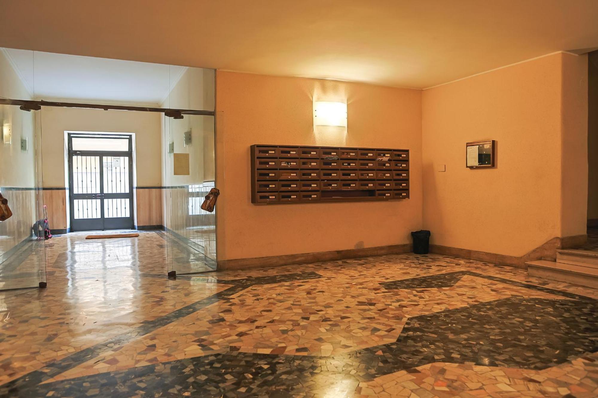 Open House - Esclusivo A Pochi Passi Dalla Metro Apartment Rom